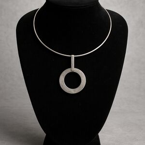 Elegant Silver Pendant Necklace
